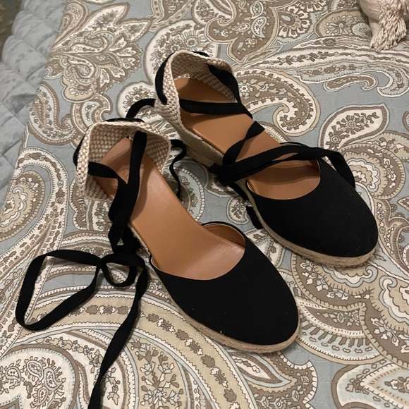 J crew women’s espadrille - Picture 2 of 6